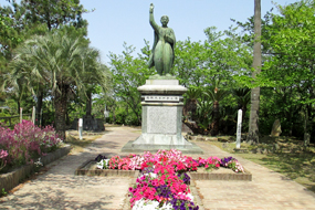 天草四郎の墓イメージ